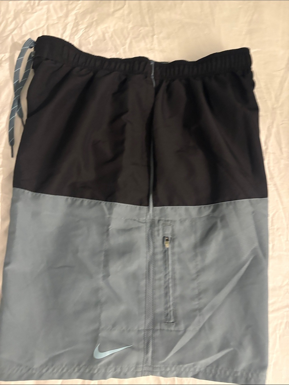 Nike Men’s Black and Light Blue Colorblock Swim Shorts